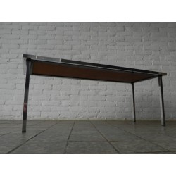 Vintage tegeltafel met 40 tegels en unieke decoratie