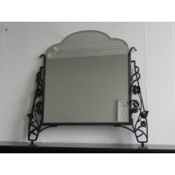 Art deco spiegel met geslepen glas in een stalen lijst