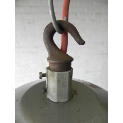 Grote industriële hanglamp, jaren 50 ophangpunt