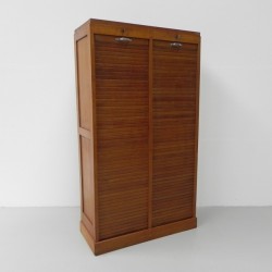 Oak shutter box with 2...