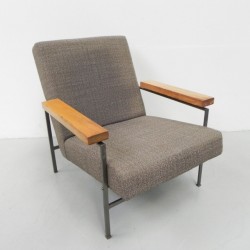 Armchair Rob Parry for...
