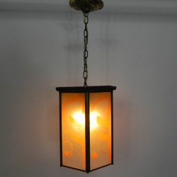 Art Deco hanglamp met 6 glasplaatjes, jaren 30 brandend