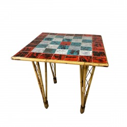 Vintage bamboe eettafel met tegels in rood, wit, blauw, jaren '50