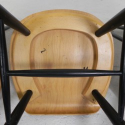 Set of 4 spindle chairs, Tapiavaara, 1960s bottom