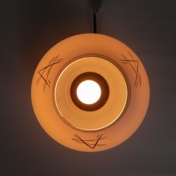 Art Deco plafondlamp met glazen kap met gouden decoraties, jaren 30 bovenaanzicht