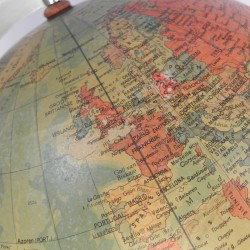 Rath Globe of papier-mâché on a wooden base, 1975 detail